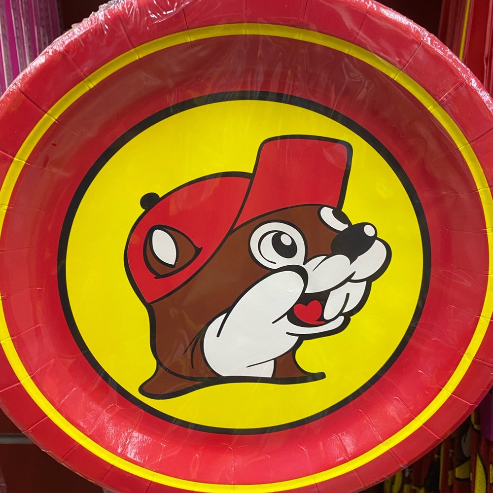 New 6PCs. Buc-ee’s THEME Party Supplies. Red and Yellow Buc-ee’s